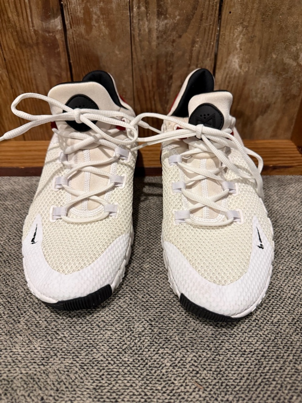 Nike Men’s Limited Edition Metcon 4 Sneakers